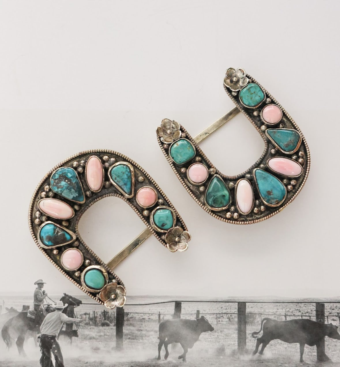THE WINONA BUCKLE