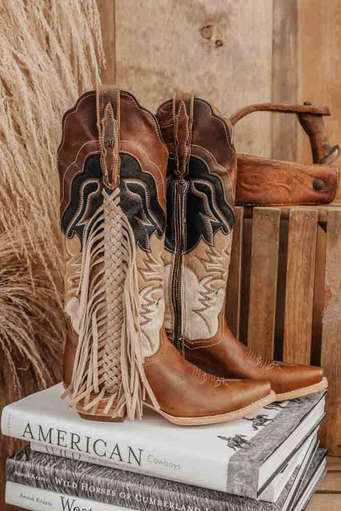 シューズ Dala DAN POST DAYLA BOOT- DROP SHIP – 7 Bar Boutique
