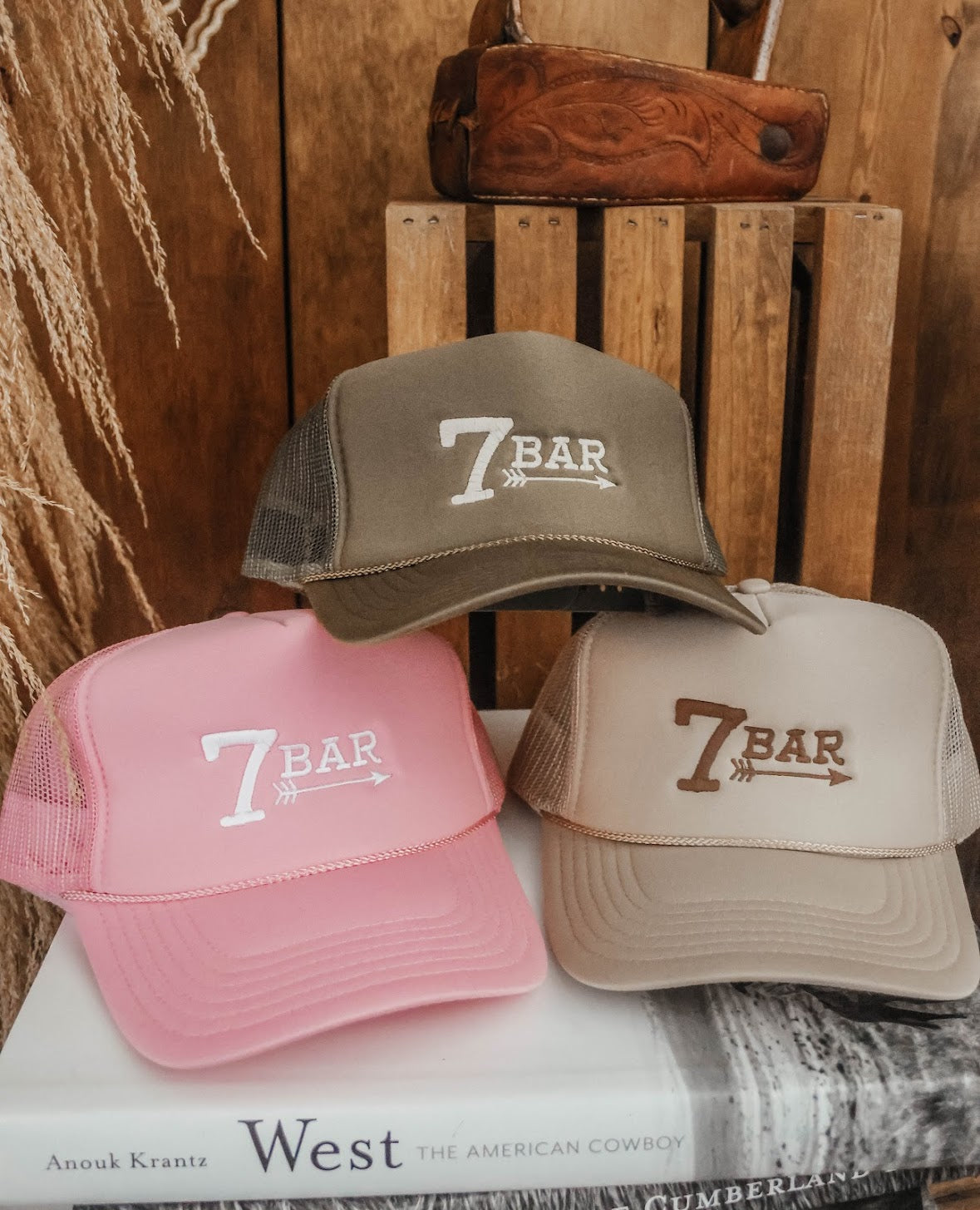 7 BAR TRUCKER HAT