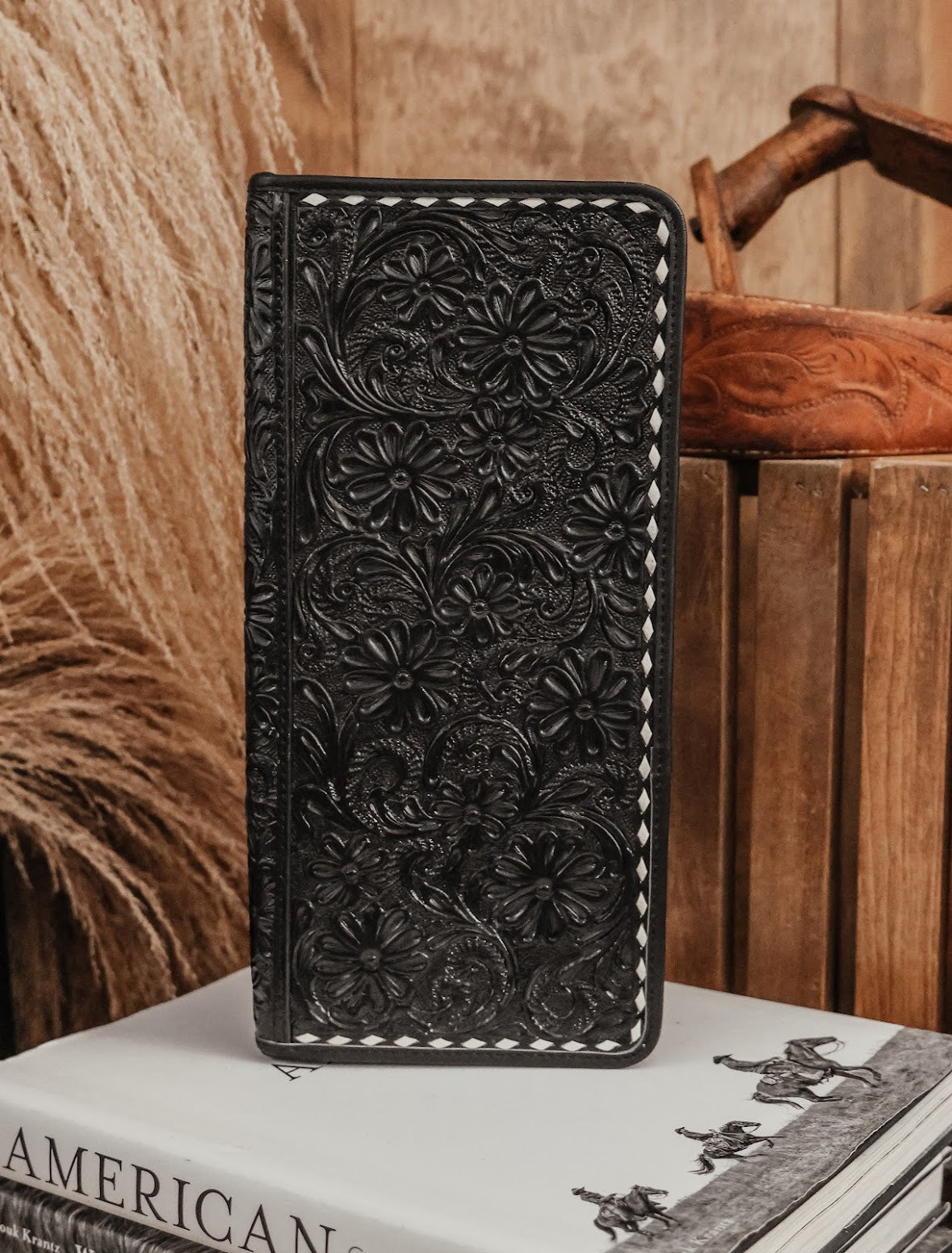 THE HAVEN JEWELRY WALLET
