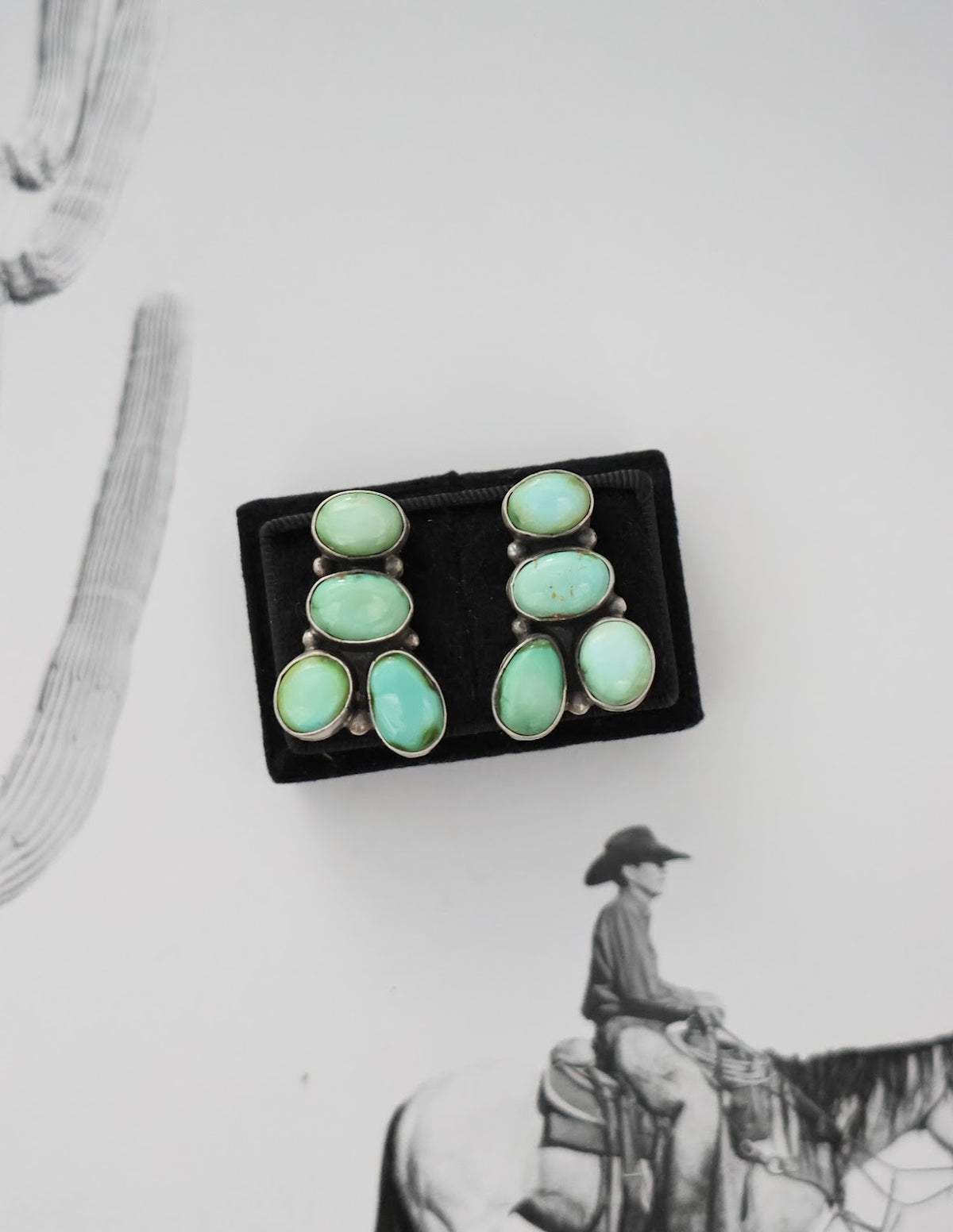 THE RUDY EARRINGS