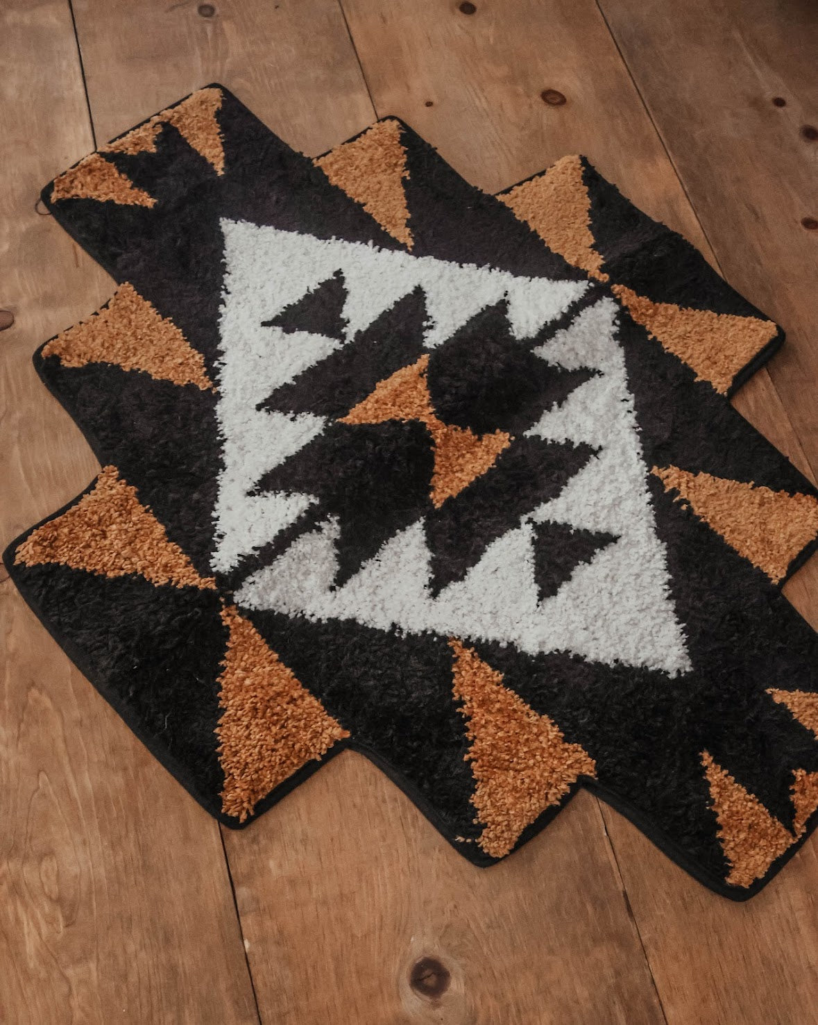 AZTEC RUG