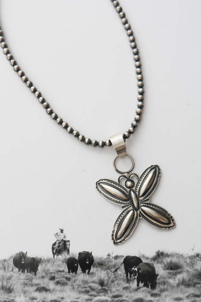 THE MONARCH NAVAJO NECKLACE