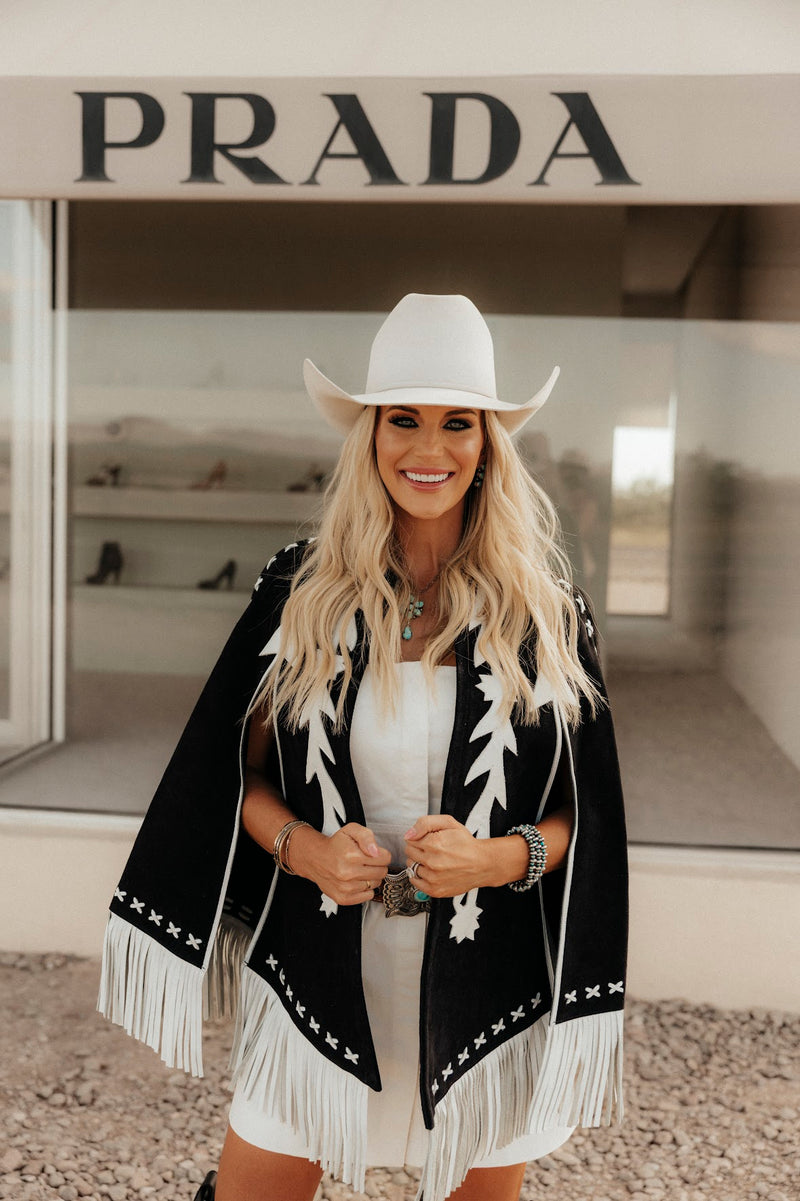 BABE SUEDE CAPE-BLACK & WHITE