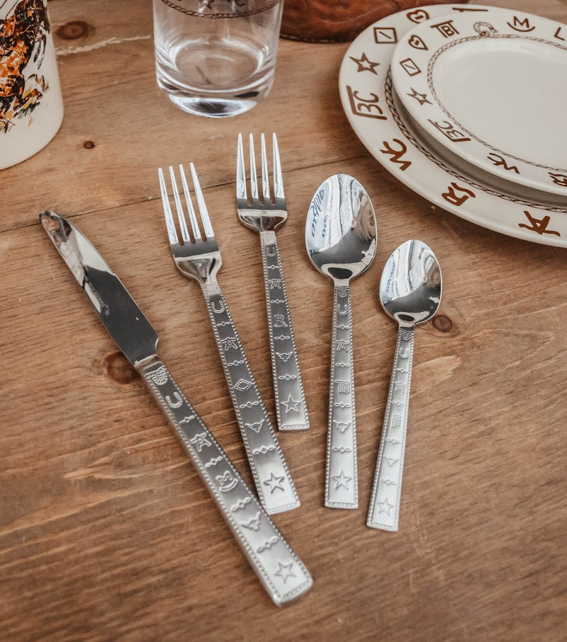 BRANDED 20 PIECE FLATWARE SET