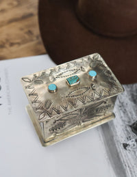 RUSTIC SILVER 3 STONE BOX