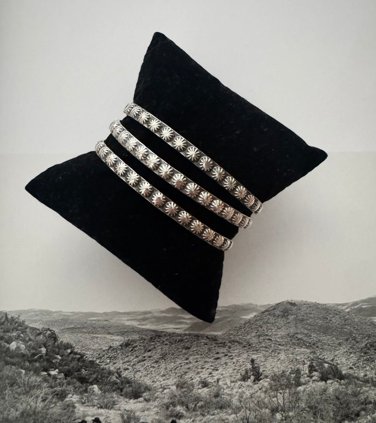 THE LOGAN CUFF