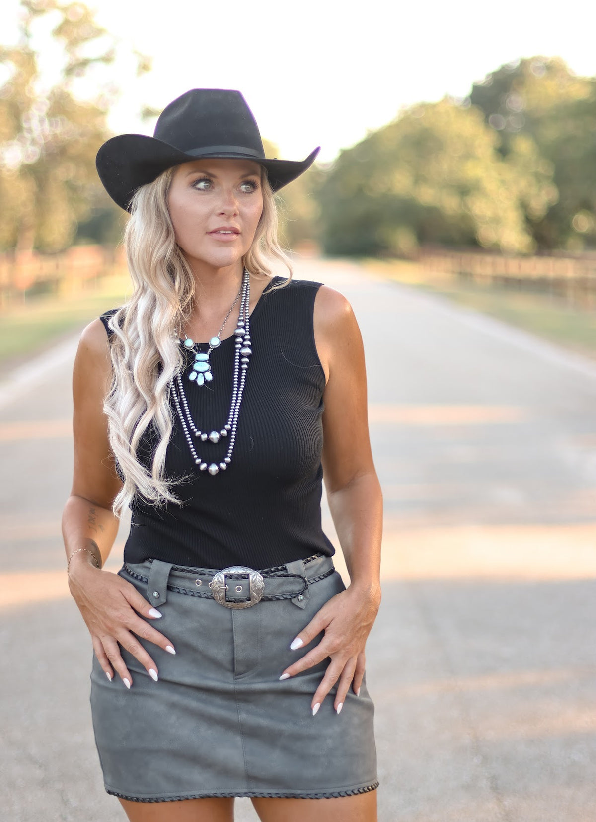 THE RANDI TANK-BLACK