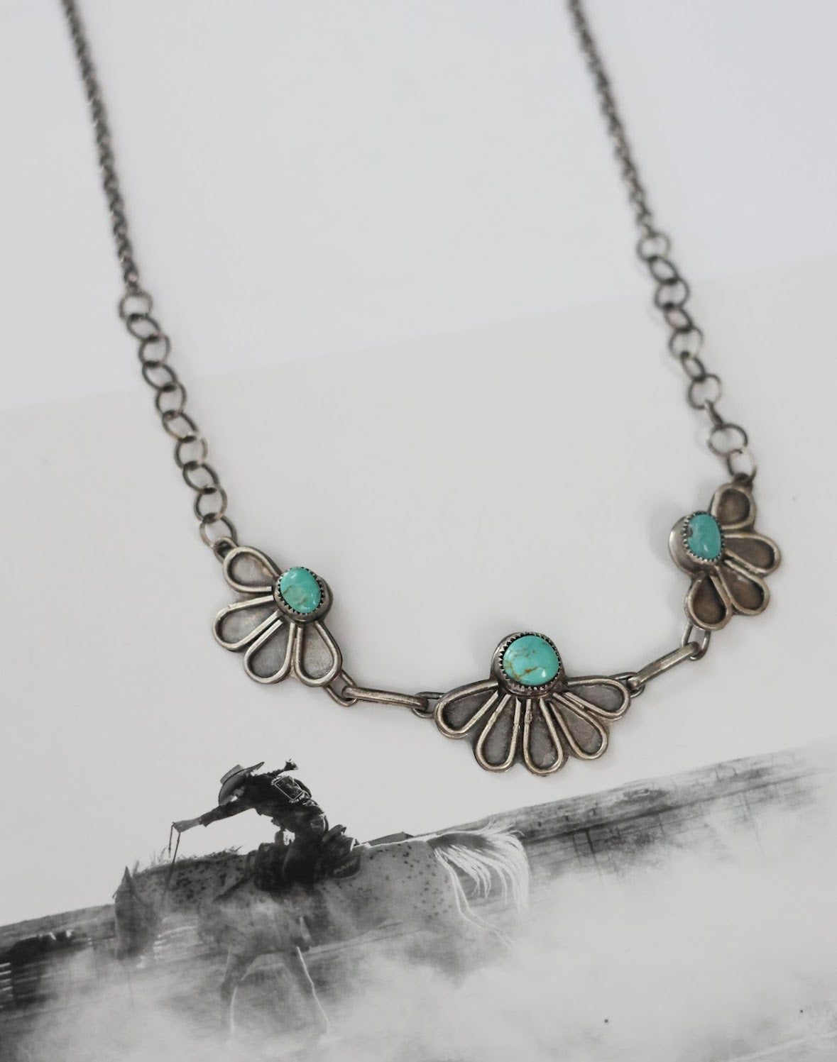 THE CAMELIA NECKLACE