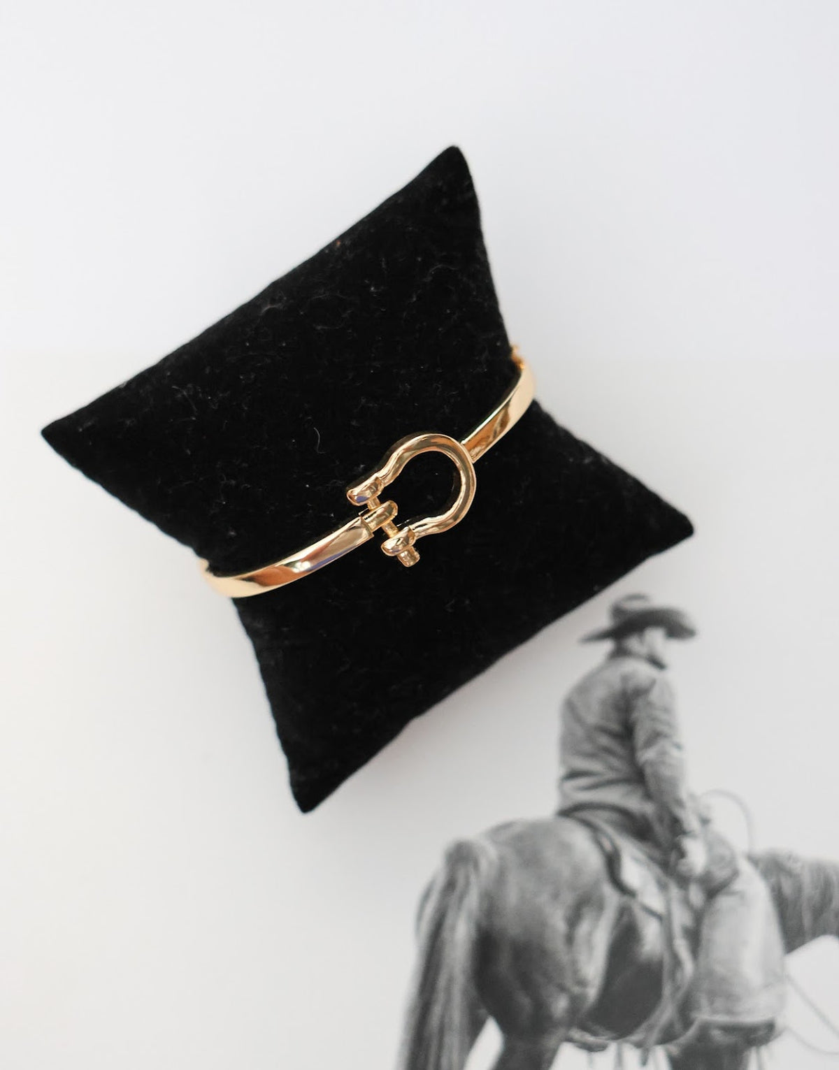 THE MAGGIE HORSE BIT BRACELET