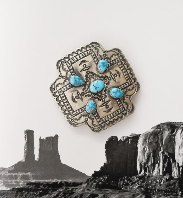 THE BRAZOS BELT BUCKLE