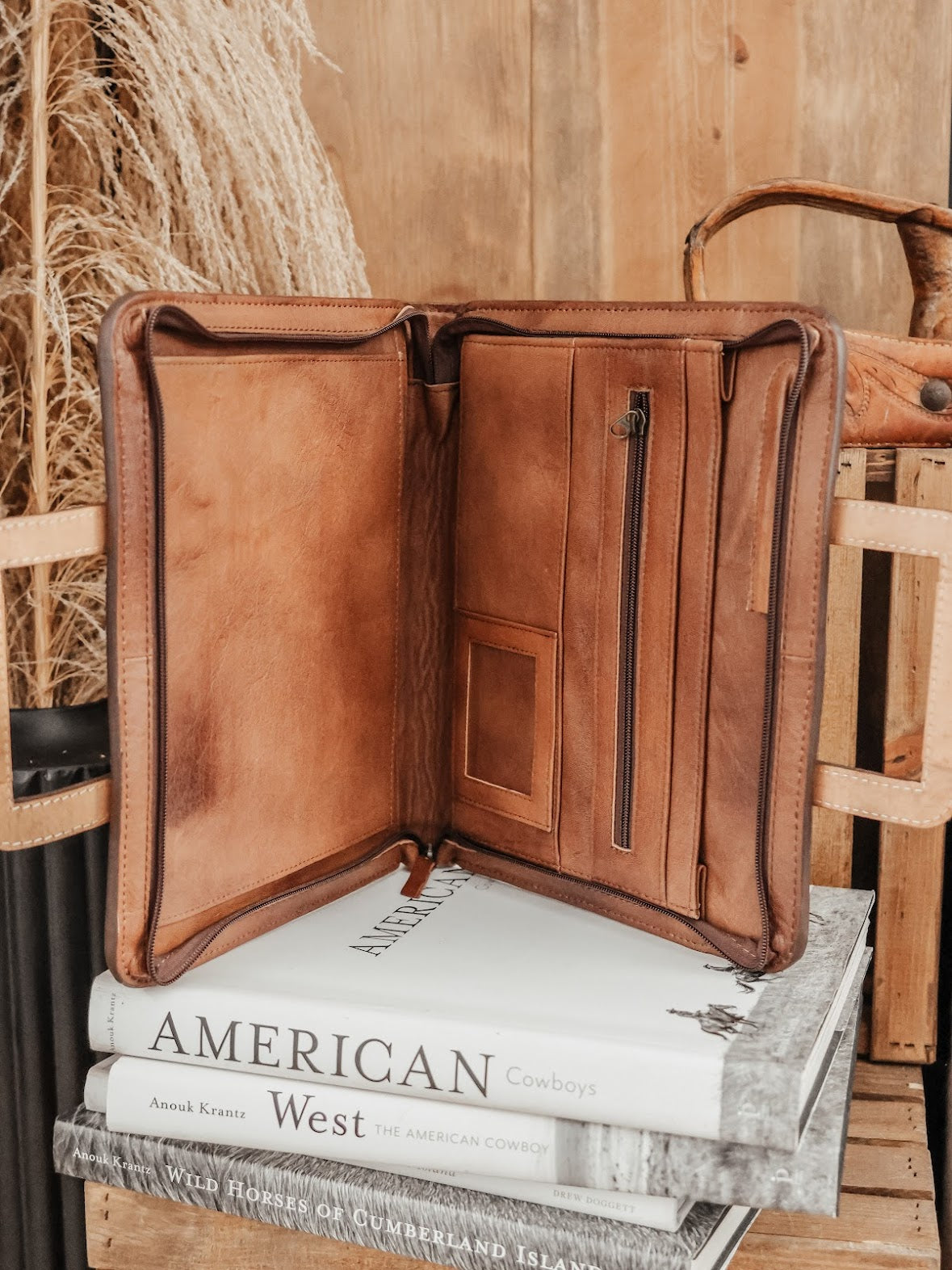 THE BAYLOR BRIEFCASE