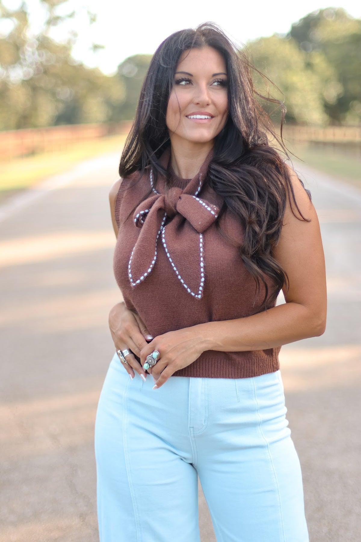 THE FRONTIER TOP