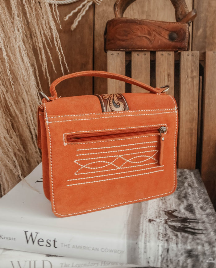 THE CUMBERLAND CROSSBODY PURSE