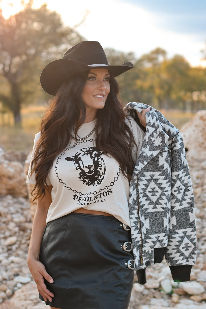 PENDLETON SHEEP GRAPHIC TEE