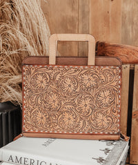 THE BAYLOR BRIEFCASE