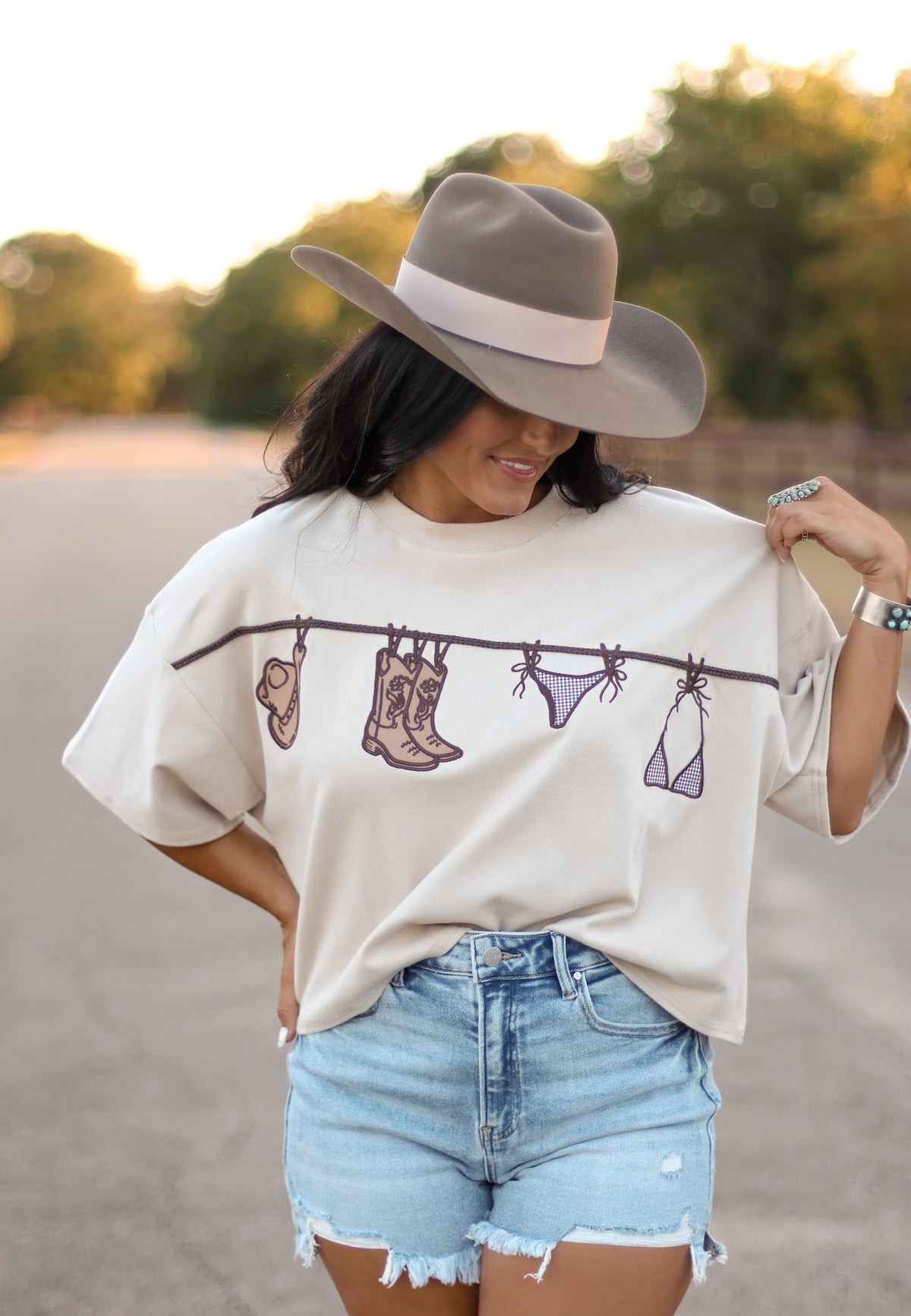 THE SHAE TOP