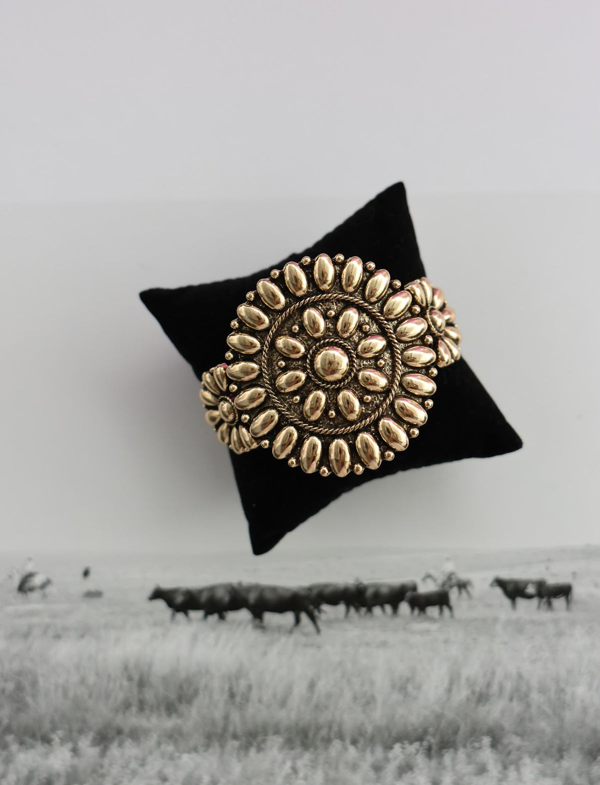 THE CAROLINA CUFF