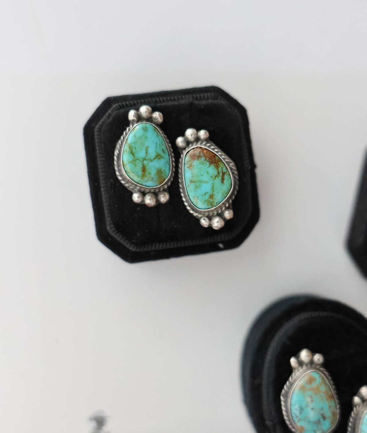 THE ELOISE STUD EARRINGS