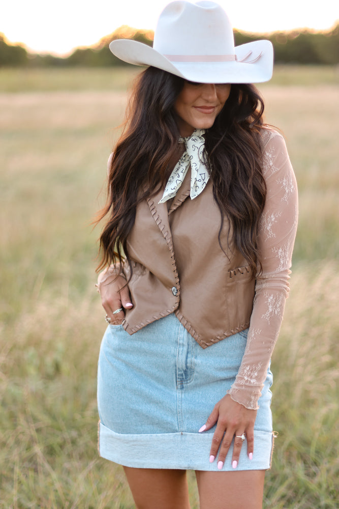 THE WHISKEY CREEK VEST