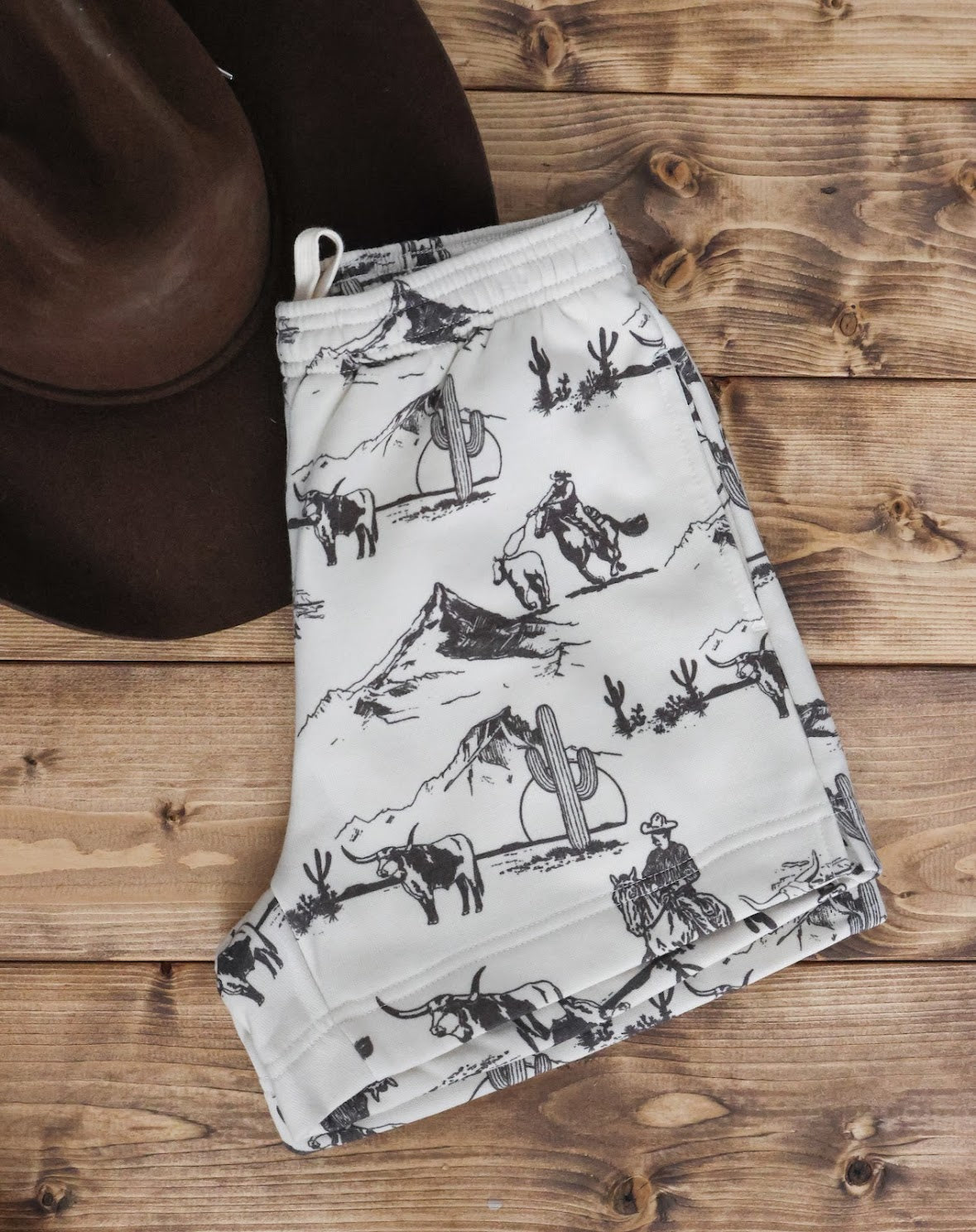 WESTERN LOUNGE SHORTS