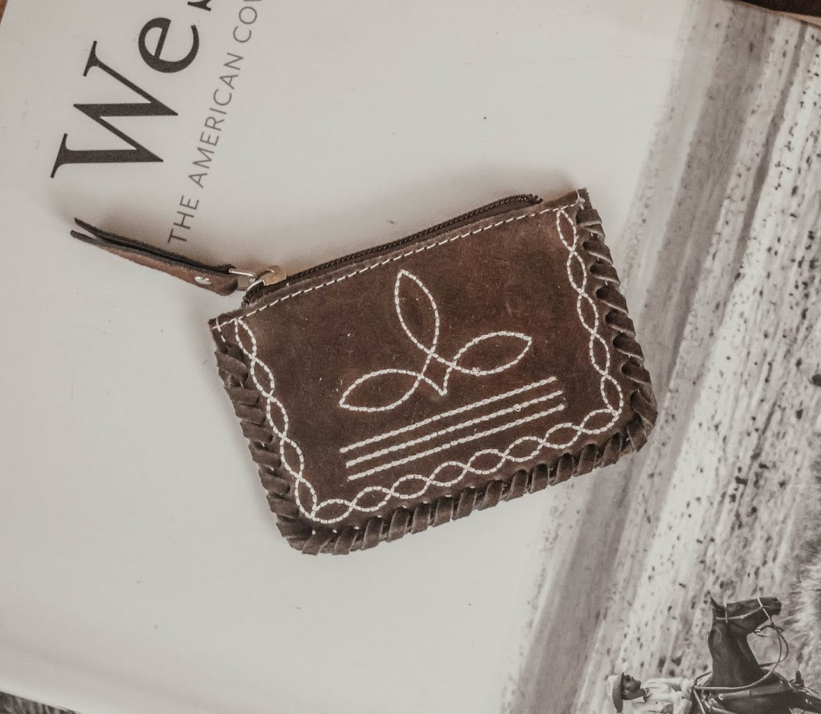 BOOT STITCH COIN POUCH
