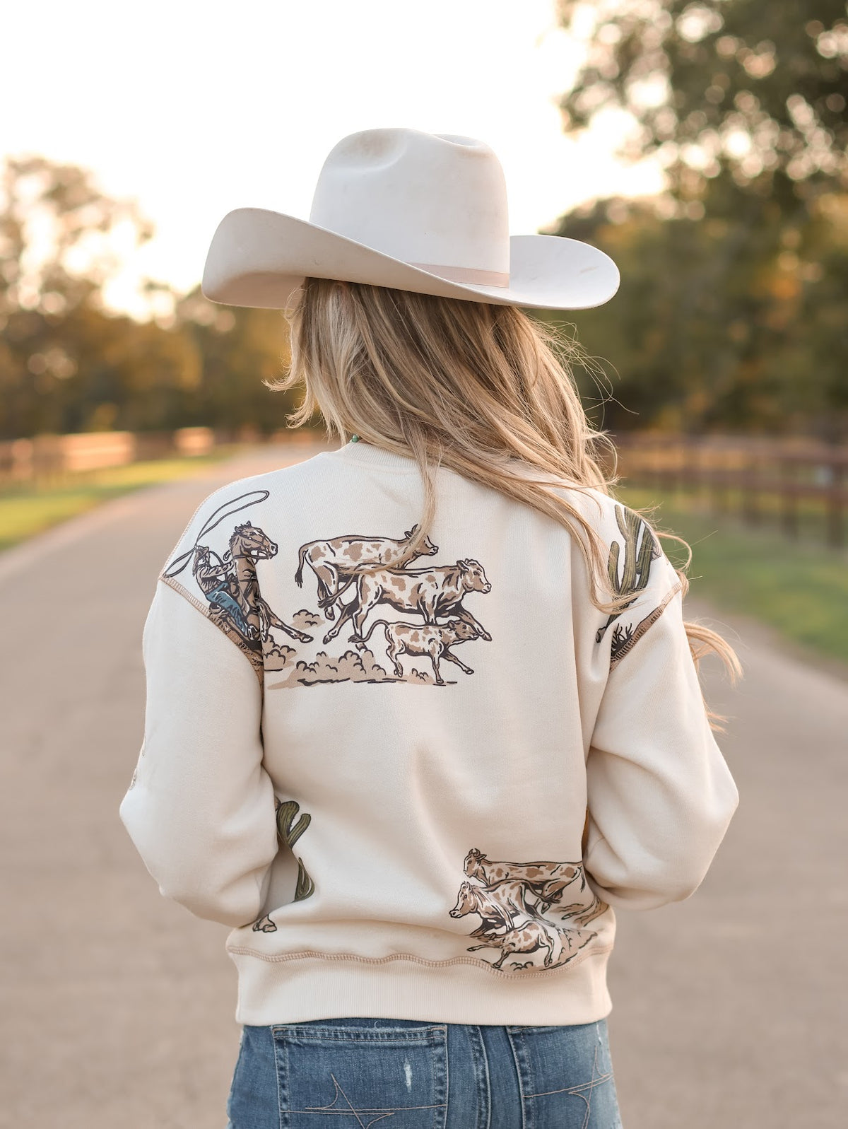 ARIAT RANCHER SWEATSHIRT