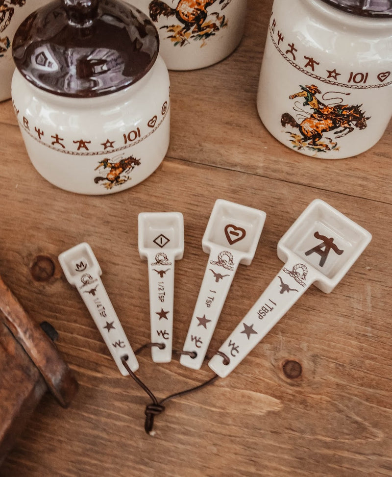 BRANDED MEASURING SPOONS