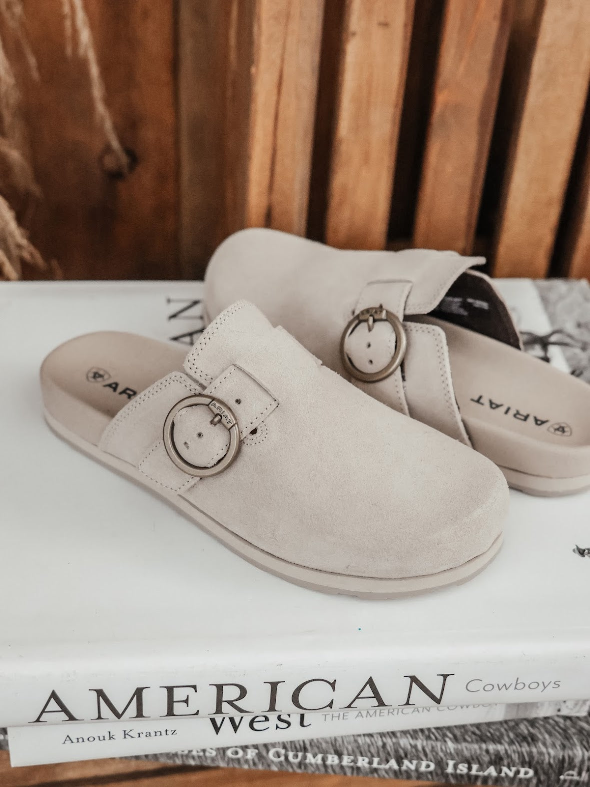 ARIAT COUNTRY MULE SHOE