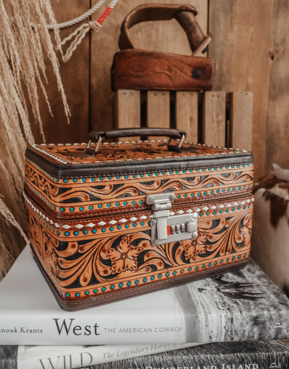 THE MANDY JEWELRY BOX