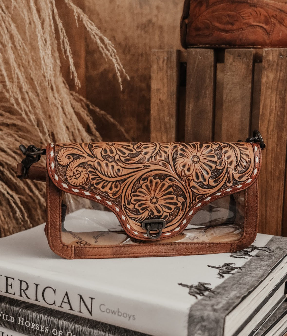 THE CANTINA CROSSBODY