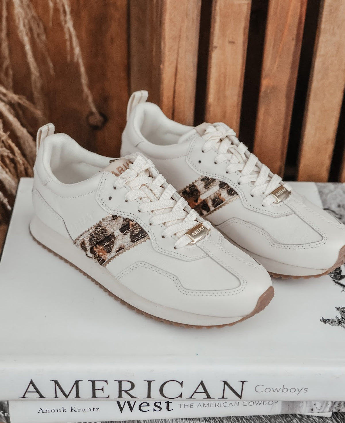 ARIAT RANCH RUNNER TENNIS SHOE