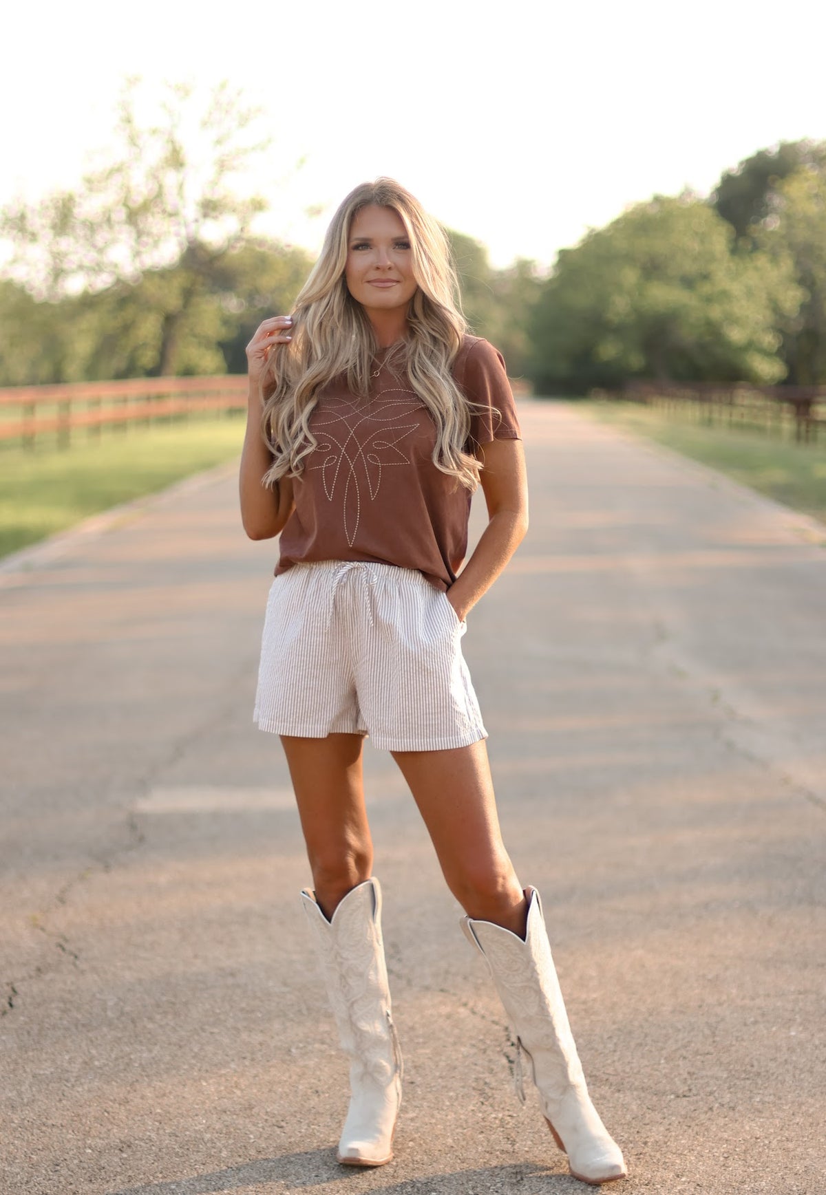 ROCK & ROLL BOOT STITCH TEE