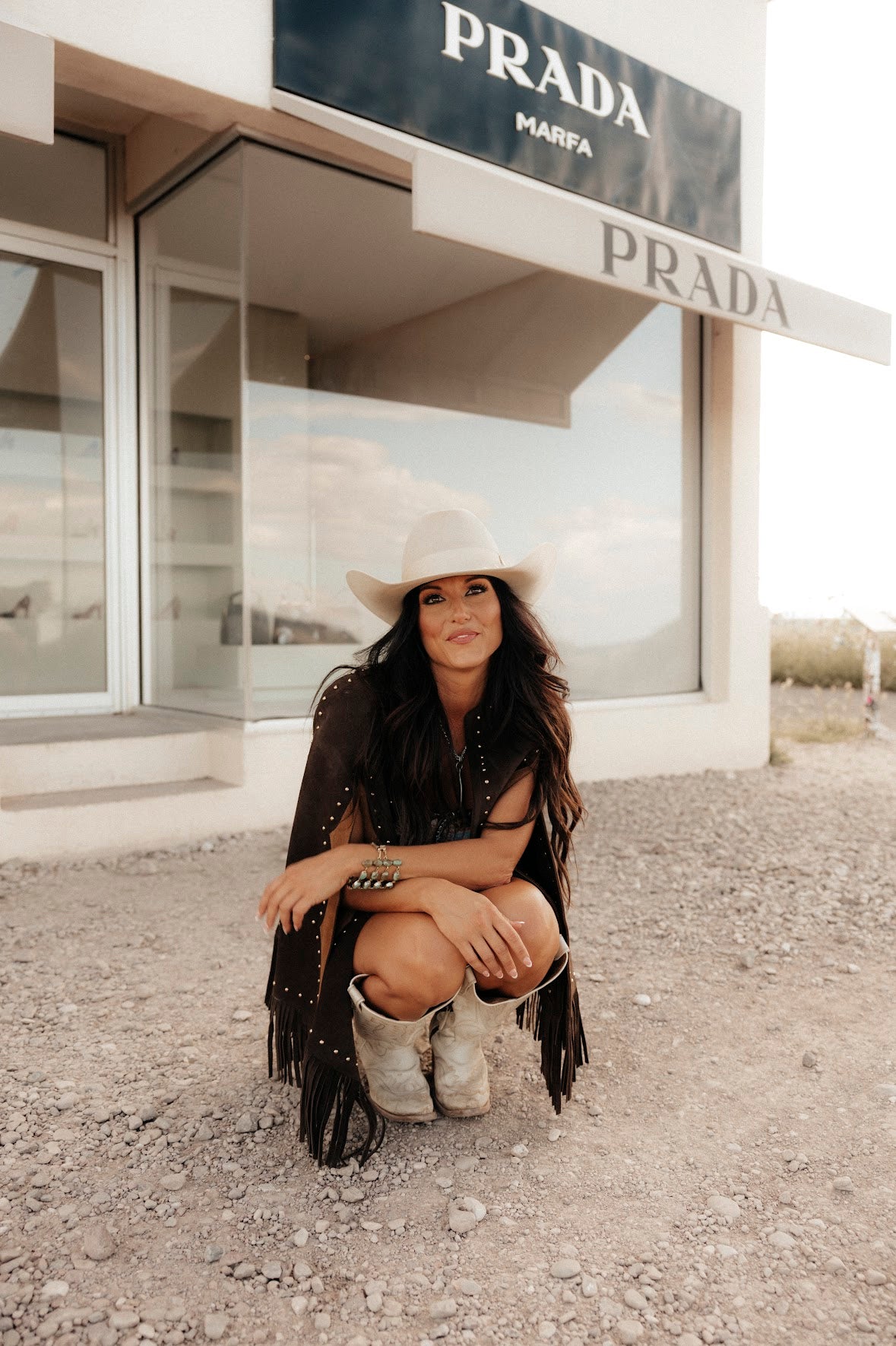 SHADES OF CHOCOLATE CAPE