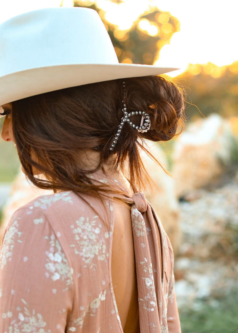 WESTERN NAVAJO STYLE BANANA HAIR CLIP