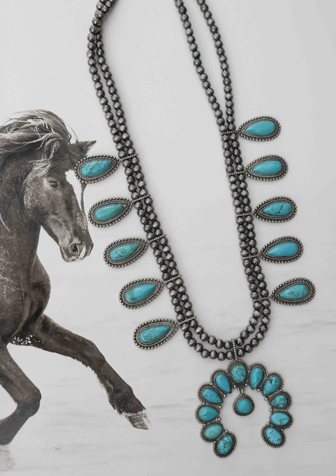 THE GRACEE NECKLACE
