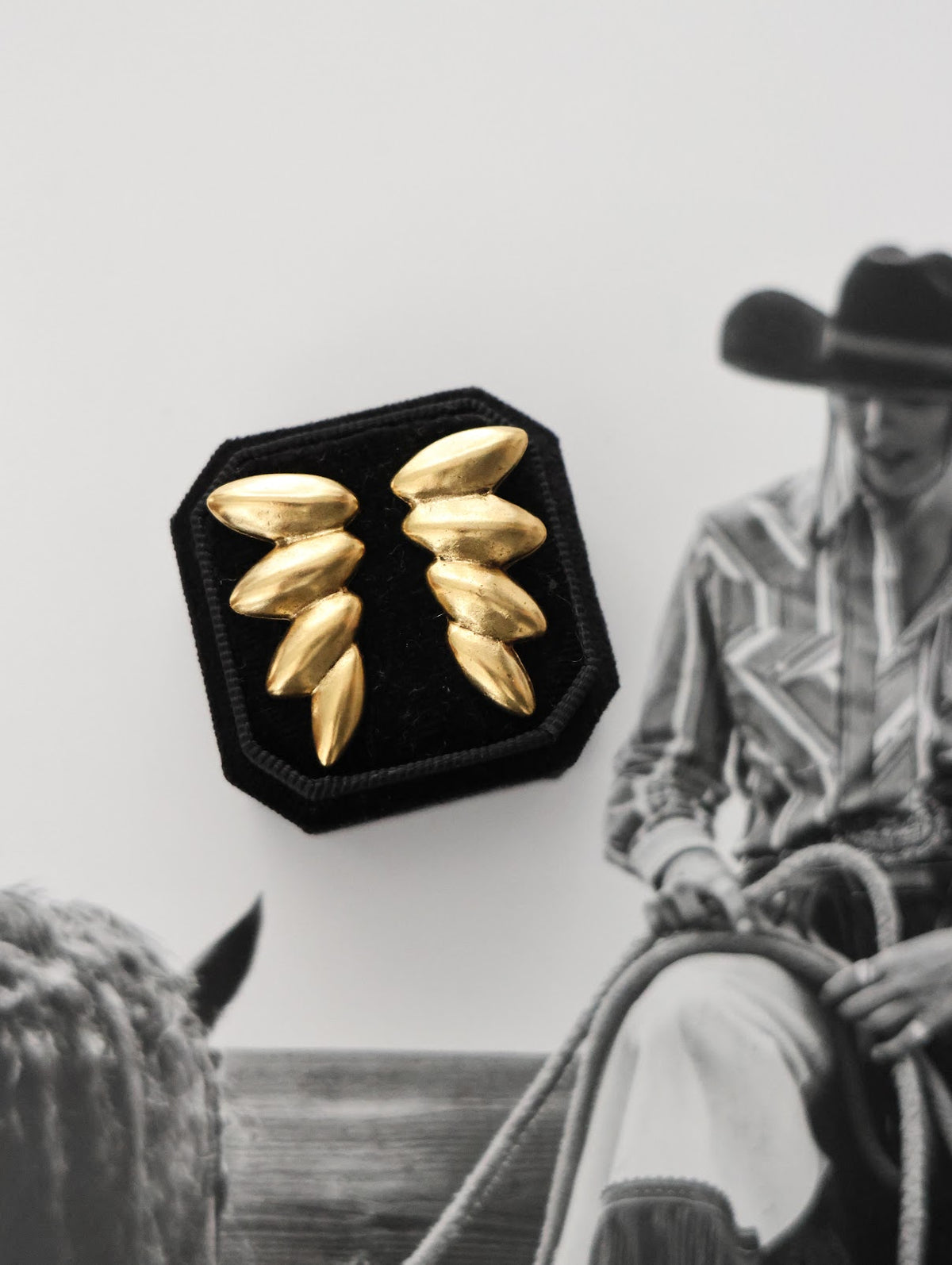 THE MYRA EARRINGS