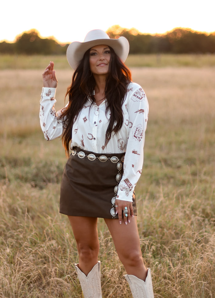 SCULLY CATTLE ROPER EMBROIDERED TOP