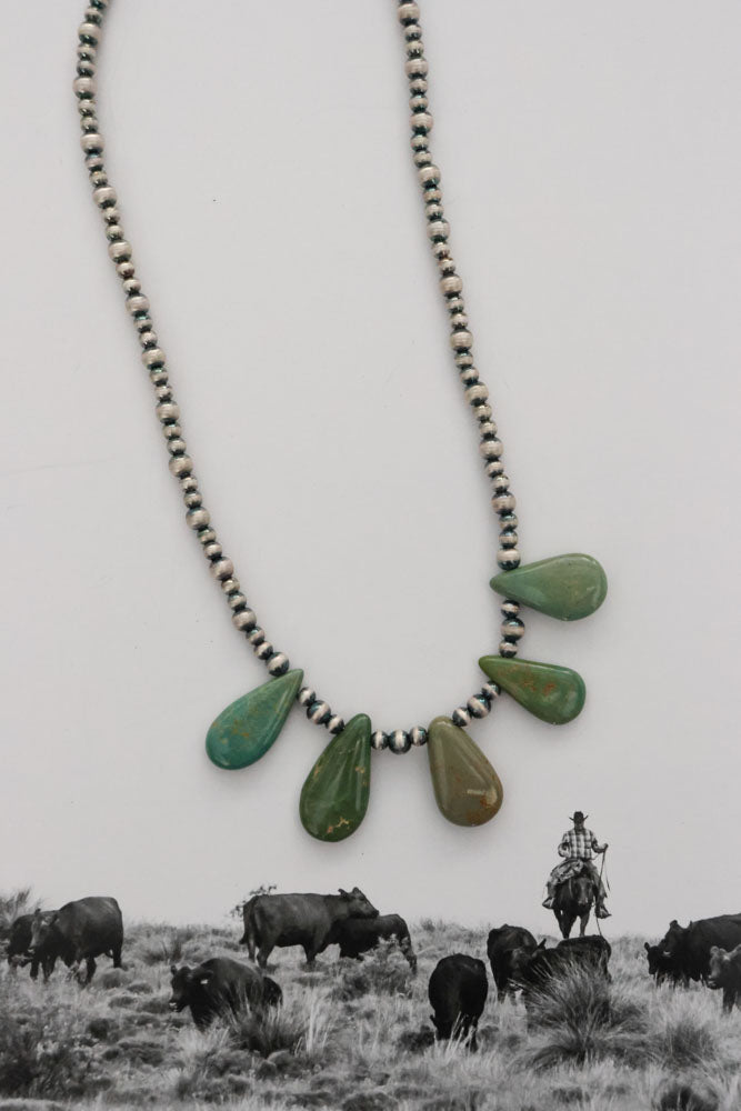 THE BANDERA NECKLACE