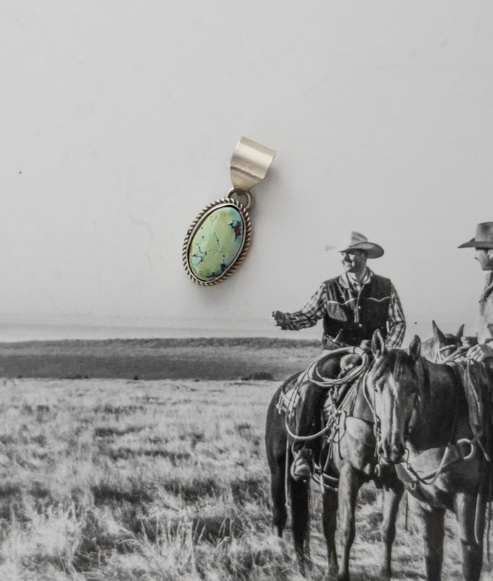 THE HARVEY PENDANT