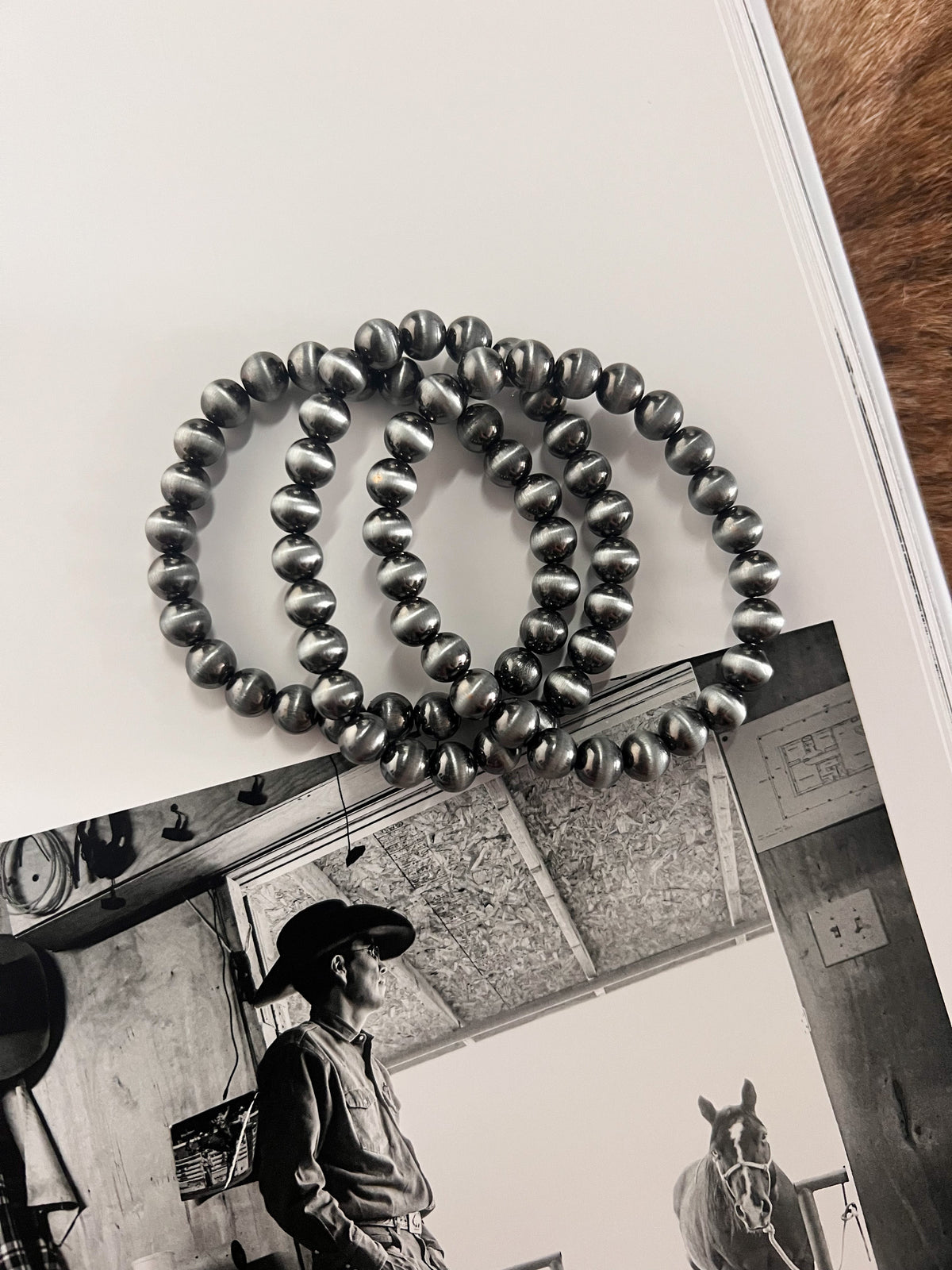 NAVAJO STYLE BEADED BRACELET