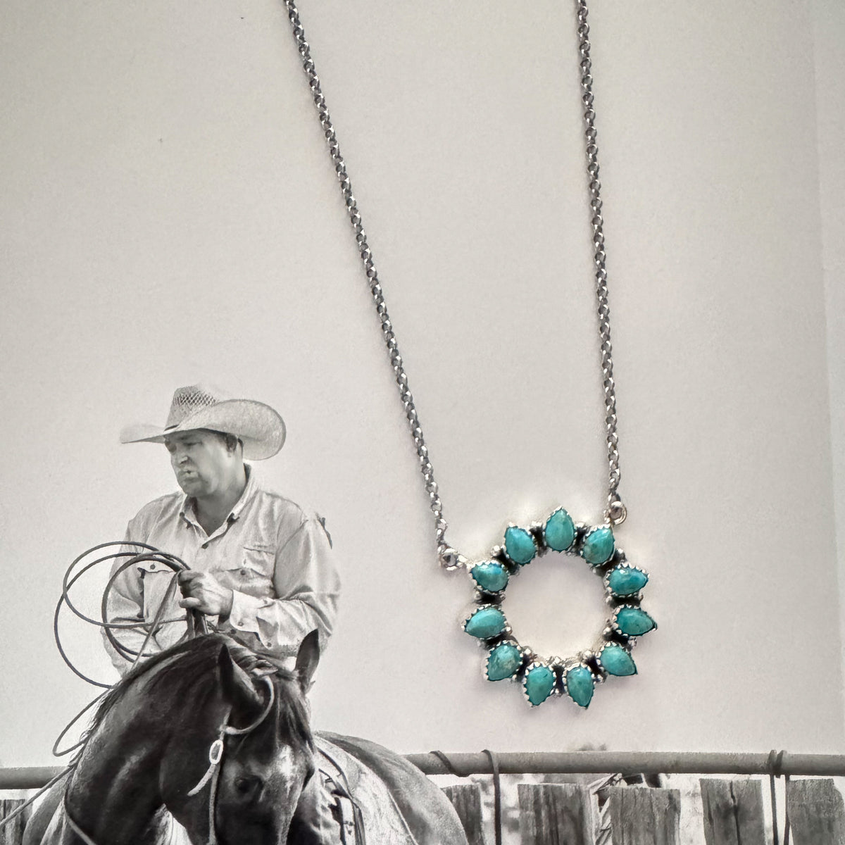 THE WENDOVER NECKLACE