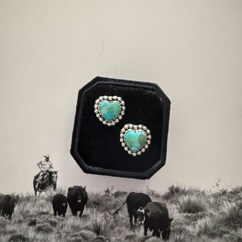 TURQUOISE HEART STUDS