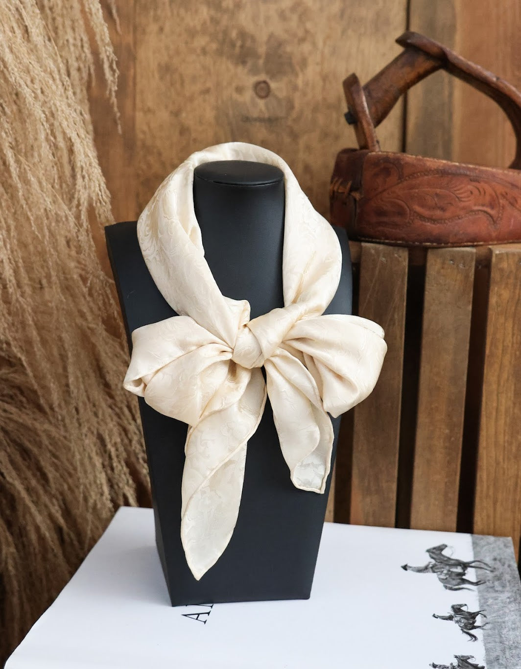 JACQUARD IVORY SILK WILD RAG