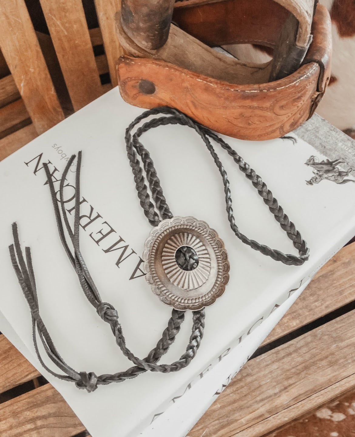 DOUBLE J SADDLERY VESTIGE NECKLACE - BLACK