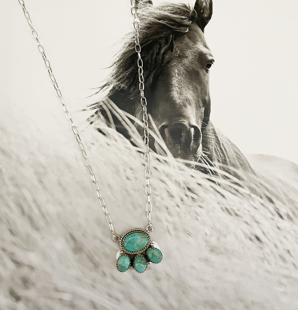 THE MAISEY NECKLACE-TURQUOISE