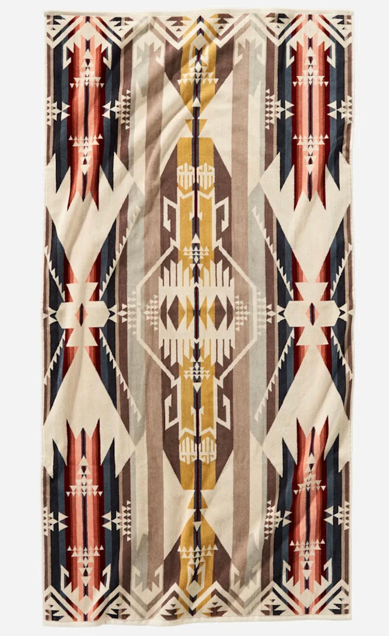 PENDLETON OVERSIZED JACQUARD SPA TOWEL