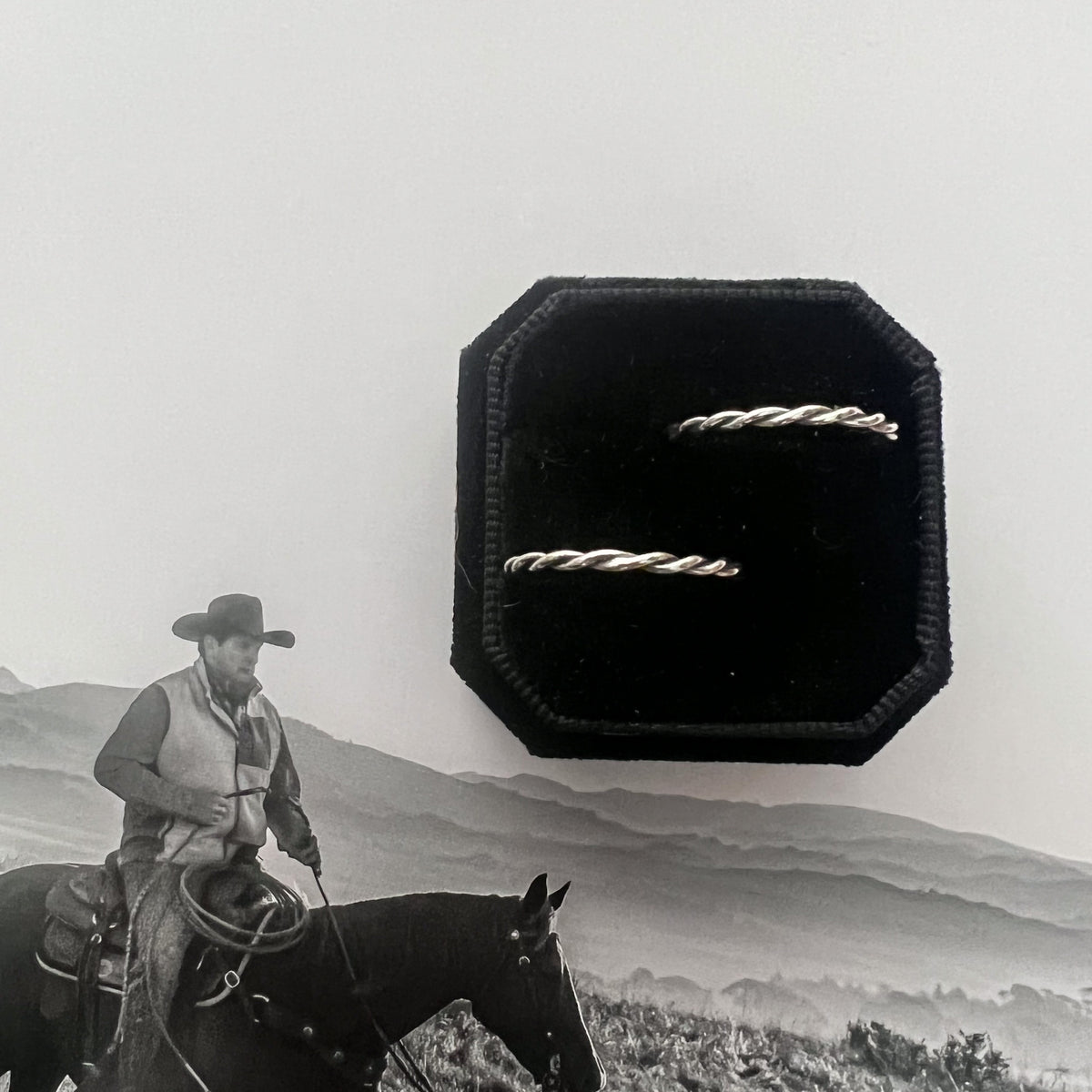 STERLING SILVER TWISTED RING