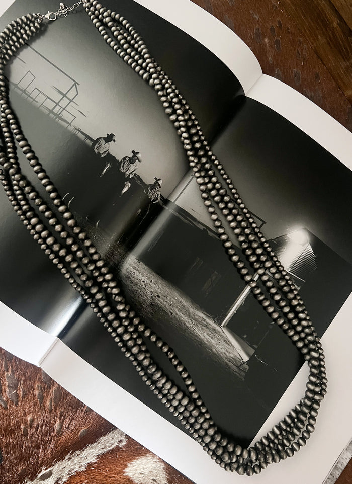 NAVAJO STYLE PEARL NECKLACE SET