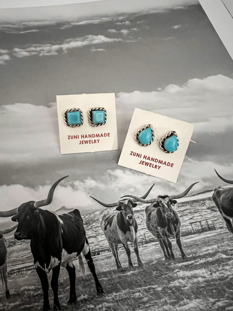 TURQUOISE ROPE STUDS
